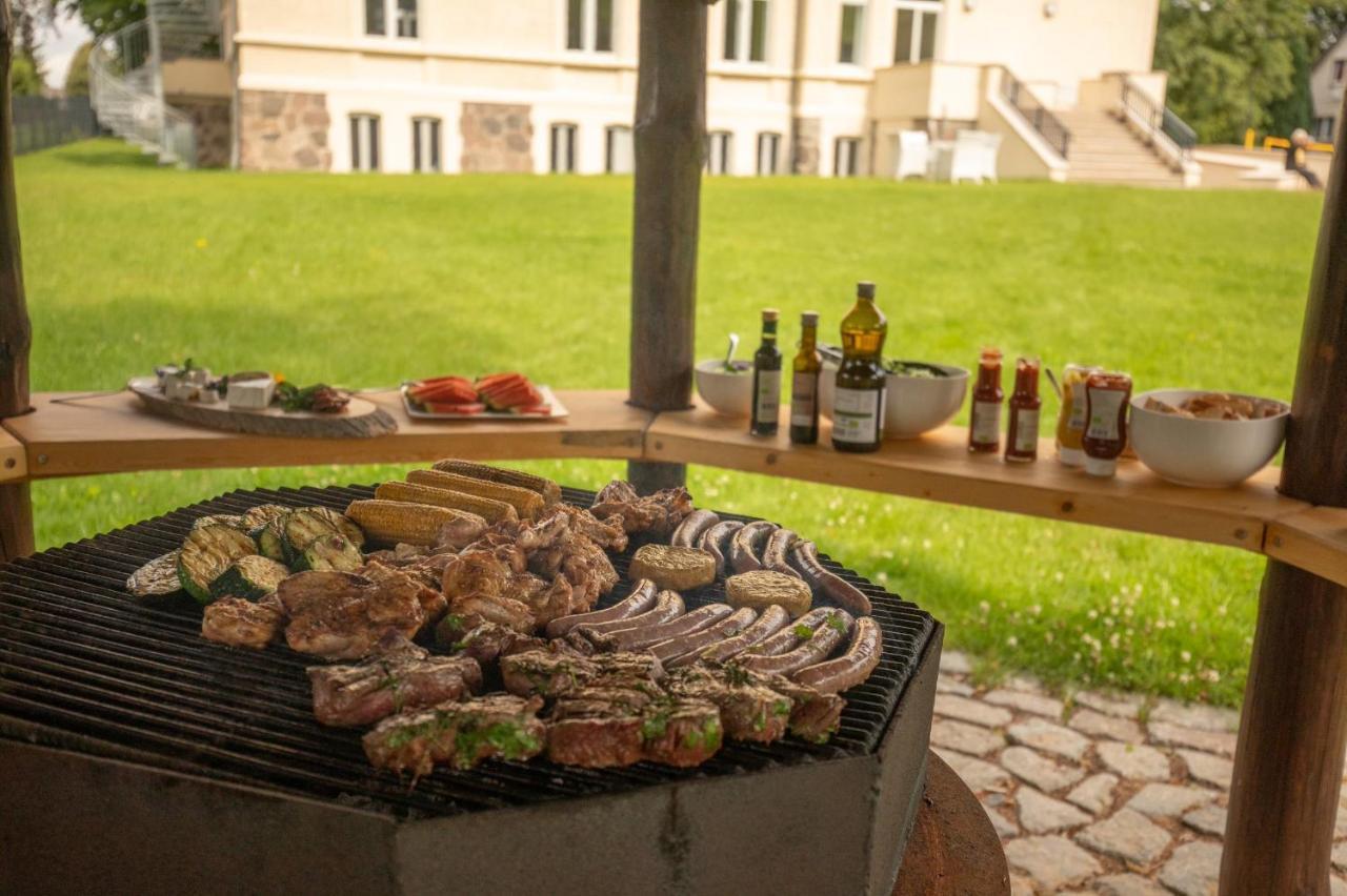 Familienhotel Schloss Leizen Bioverpflegung Luaran gambar